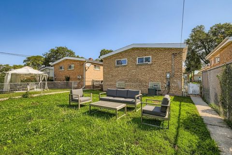 Tiny photo for 9328 S Parnell Avenue, Chicago, IL 60620 (MLS # 12468095)
