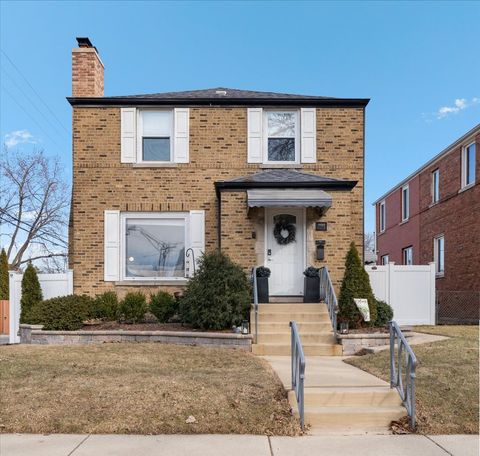 5143 N Newland Avenue Chicago IL 60656