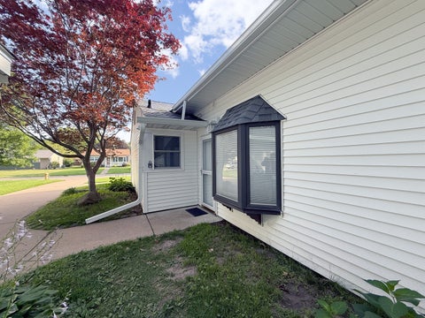 Tiny photo for 2822 28th Avenue, Rock Island, IL 61201 (MLS # 12693749)