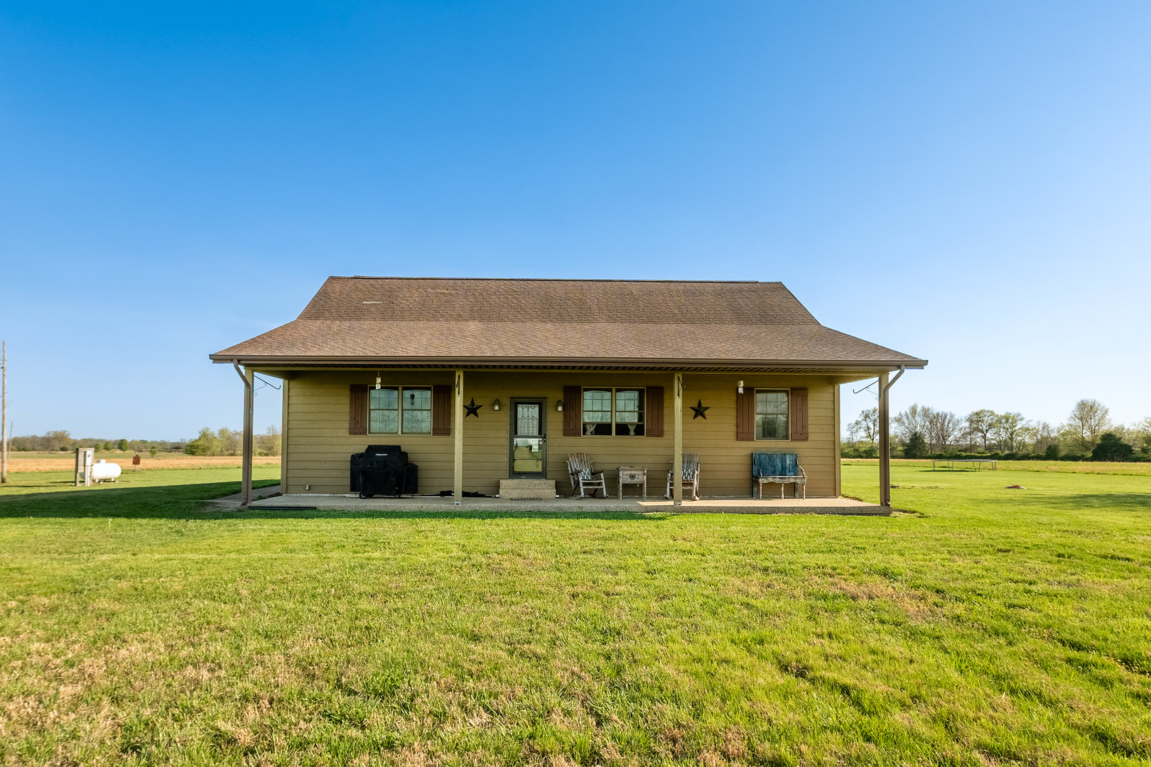 9242 E Park Street Road