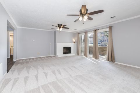 Tiny photo for 1111 E Jefferson Street #1, Bloomington, IL 61701 (MLS # 12599853)