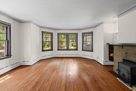 Tiny photo for 614 N Humphrey Avenue, Oak Park, IL 60302 (MLS # 12681425)