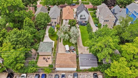 Tiny photo for 614 N Humphrey Avenue, Oak Park, IL 60302 (MLS # 12681425)