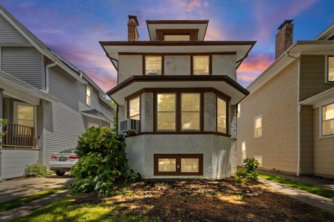 Tiny photo for 614 N Humphrey Avenue, Oak Park, IL 60302 (MLS # 12681425)