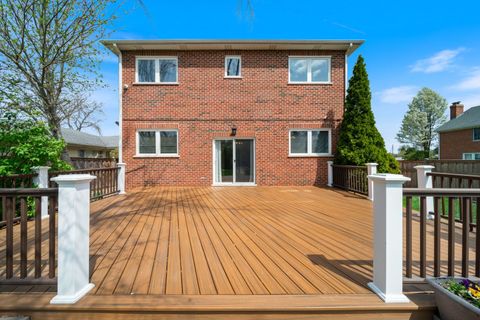 Tiny photo for 701 OAKTON Street, Park Ridge, IL 60068 (MLS # 12654612)