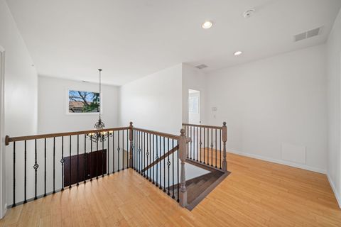Tiny photo for 701 OAKTON Street, Park Ridge, IL 60068 (MLS # 12654612)