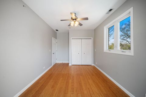 Tiny photo for 701 OAKTON Street, Park Ridge, IL 60068 (MLS # 12654612)
