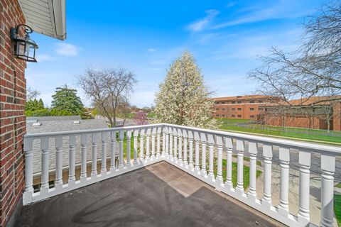 Tiny photo for 701 OAKTON Street, Park Ridge, IL 60068 (MLS # 12654612)