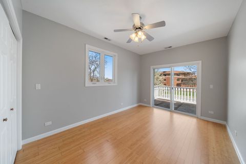 Tiny photo for 701 OAKTON Street, Park Ridge, IL 60068 (MLS # 12654612)