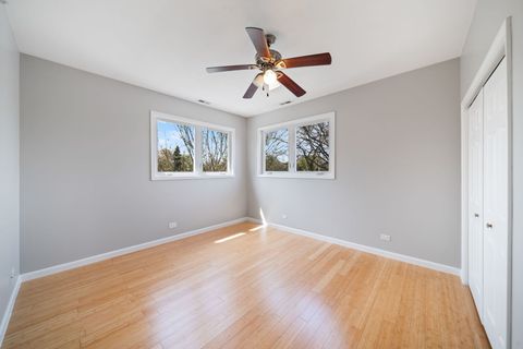 Tiny photo for 701 OAKTON Street, Park Ridge, IL 60068 (MLS # 12654612)