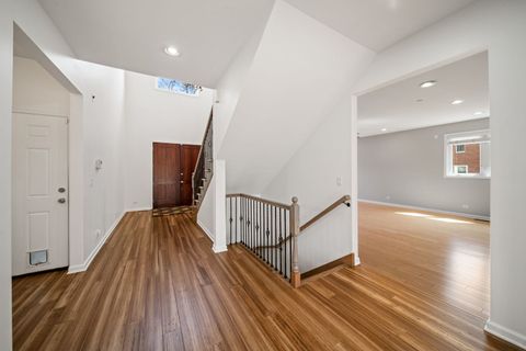 Tiny photo for 701 OAKTON Street, Park Ridge, IL 60068 (MLS # 12654612)