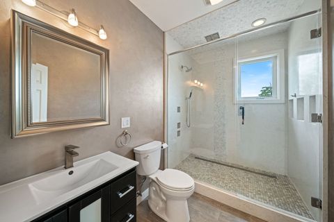 Tiny photo for 701 OAKTON Street, Park Ridge, IL 60068 (MLS # 12654612)
