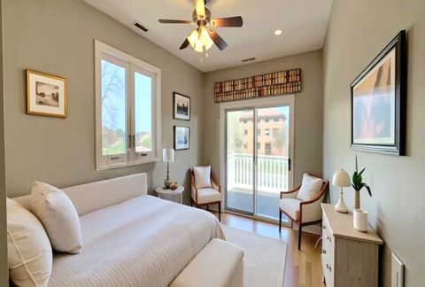 Tiny photo for 701 OAKTON Street, Park Ridge, IL 60068 (MLS # 12654612)