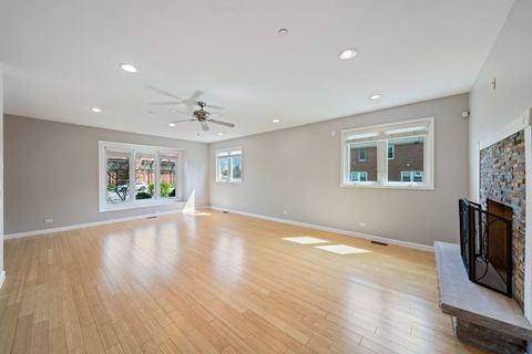 Tiny photo for 701 OAKTON Street, Park Ridge, IL 60068 (MLS # 12654612)
