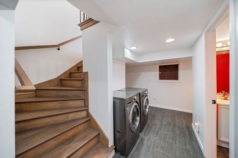 Tiny photo for 701 OAKTON Street, Park Ridge, IL 60068 (MLS # 12654612)