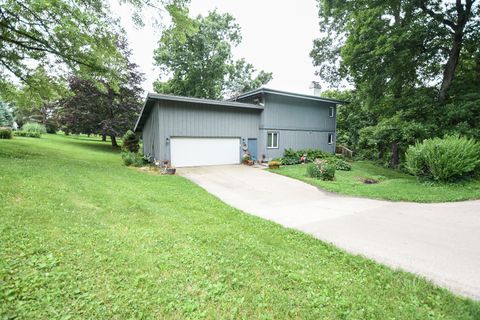 A home in Dixon