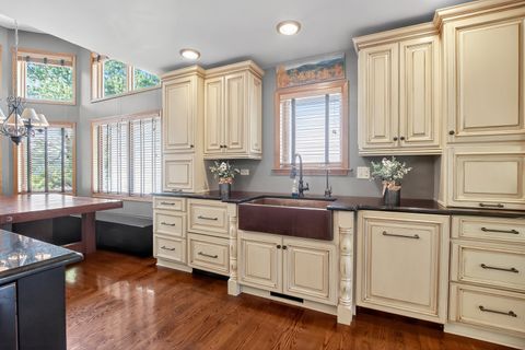 Tiny photo for 1417 E Joyce Avenue, Palatine, IL 60074 (MLS # 12458010)