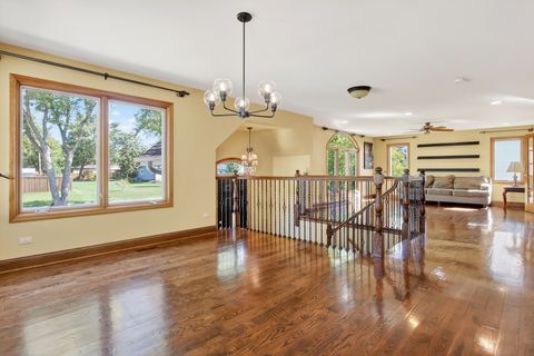 Tiny photo for 1417 E Joyce Avenue, Palatine, IL 60074 (MLS # 12458010)