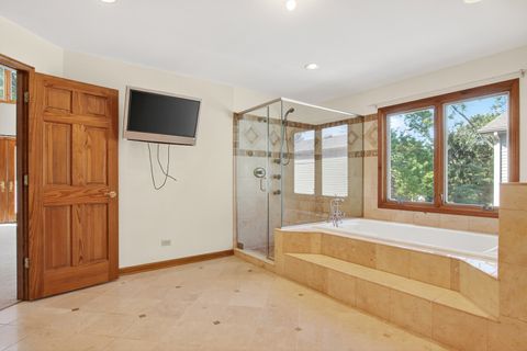 Tiny photo for 1417 E Joyce Avenue, Palatine, IL 60074 (MLS # 12458010)