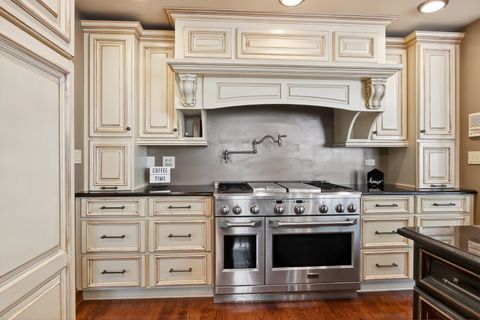 Tiny photo for 1417 E Joyce Avenue, Palatine, IL 60074 (MLS # 12458010)