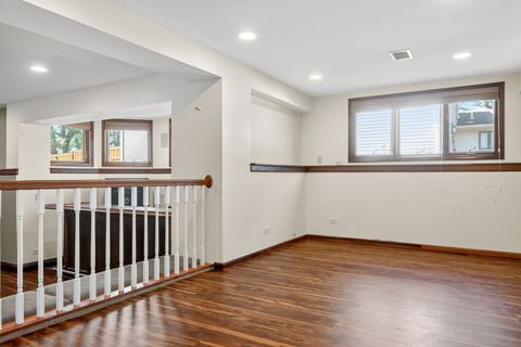 Tiny photo for 1417 E Joyce Avenue, Palatine, IL 60074 (MLS # 12458010)