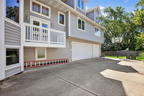 Tiny photo for 1417 E Joyce Avenue, Palatine, IL 60074 (MLS # 12458010)