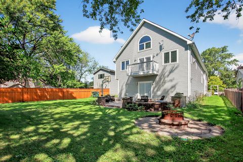 Tiny photo for 1417 E Joyce Avenue, Palatine, IL 60074 (MLS # 12458010)