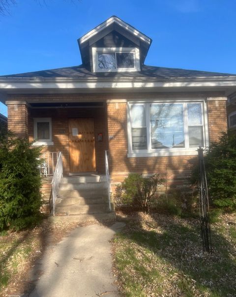 7723 S Honore Street Chicago IL 60620