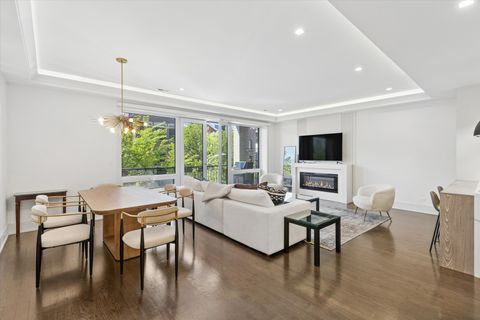 Tiny photo for 1334 W WALTON Street #2W, Chicago, IL 60642 (MLS # 12625161)