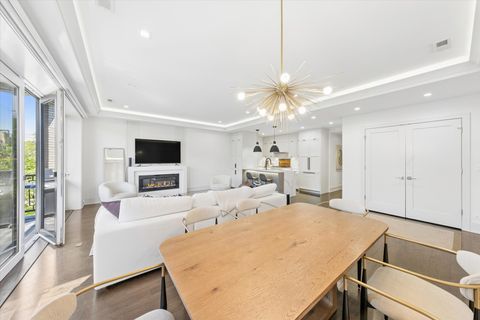 Tiny photo for 1334 W WALTON Street #2W, Chicago, IL 60642 (MLS # 12625161)