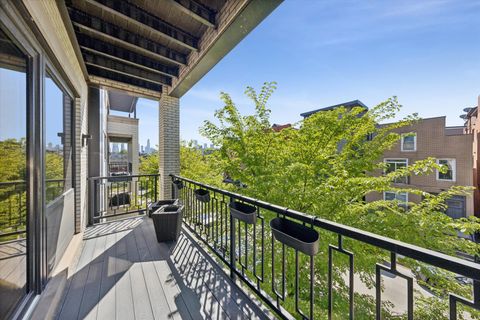 Tiny photo for 1334 W WALTON Street #2W, Chicago, IL 60642 (MLS # 12625161)