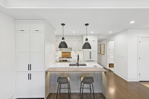 Tiny photo for 1334 W WALTON Street #2W, Chicago, IL 60642 (MLS # 12625161)