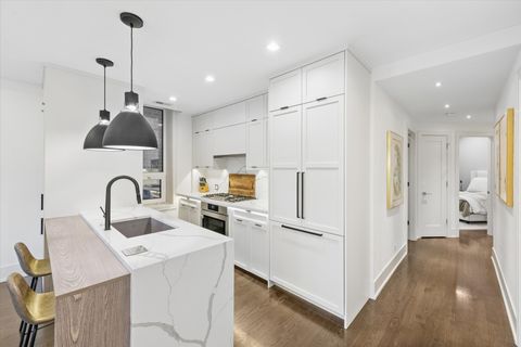 Tiny photo for 1334 W WALTON Street #2W, Chicago, IL 60642 (MLS # 12625161)