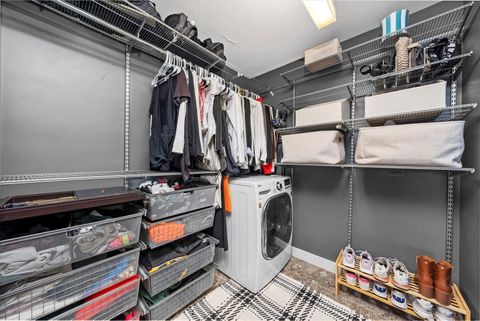 Tiny photo for 555 W Cornelia Avenue #1311, Chicago, IL 60657 (MLS # 12452833)