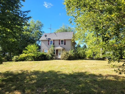 Photo of 19217 University Road, Malta, IL 60150 (MLS # 12350735)