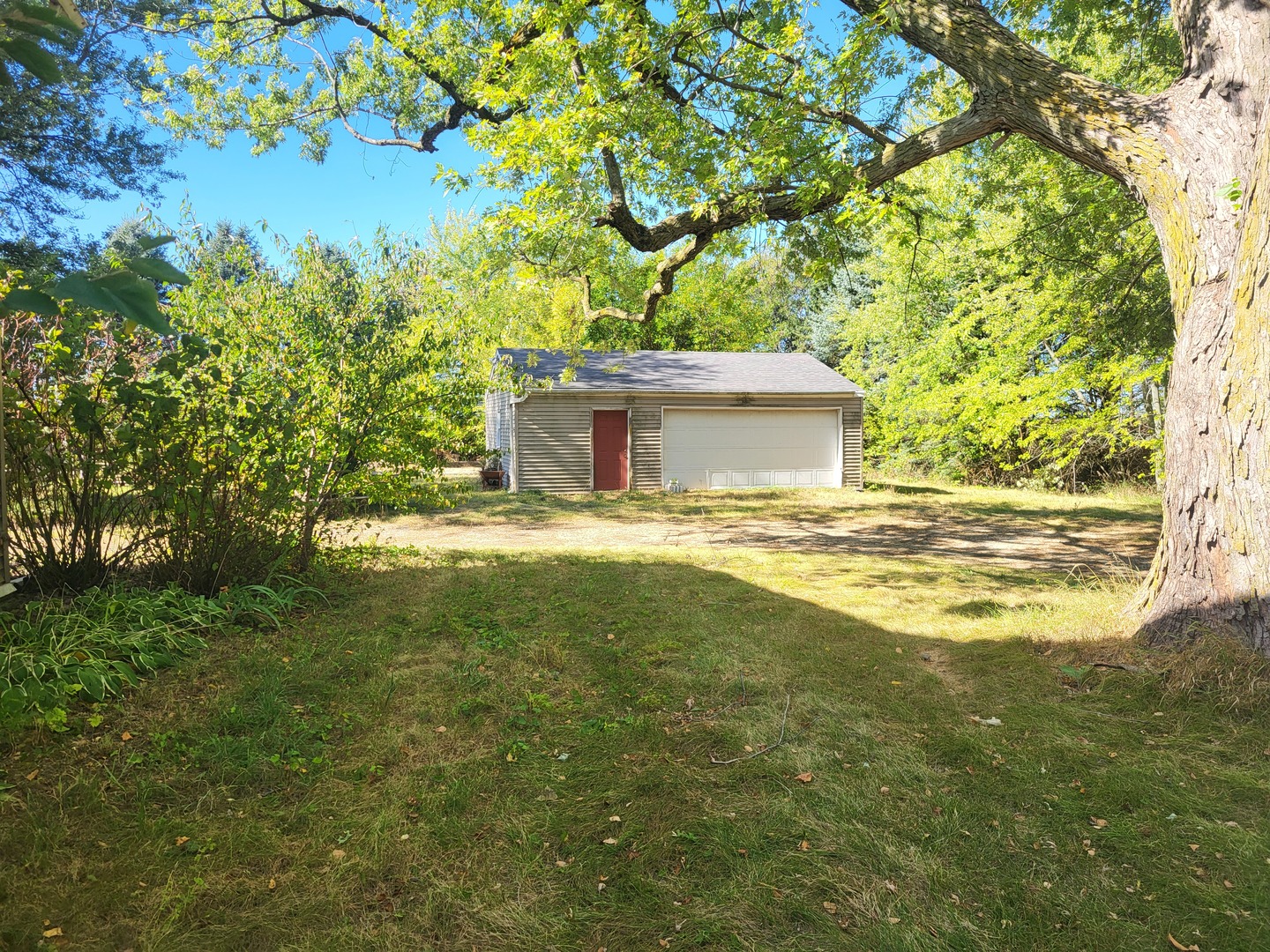 19217 University Road