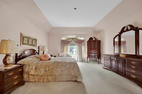 Tiny photo for 10833 Long Avenue, Oak Lawn, IL 60453 (MLS # 12514743)