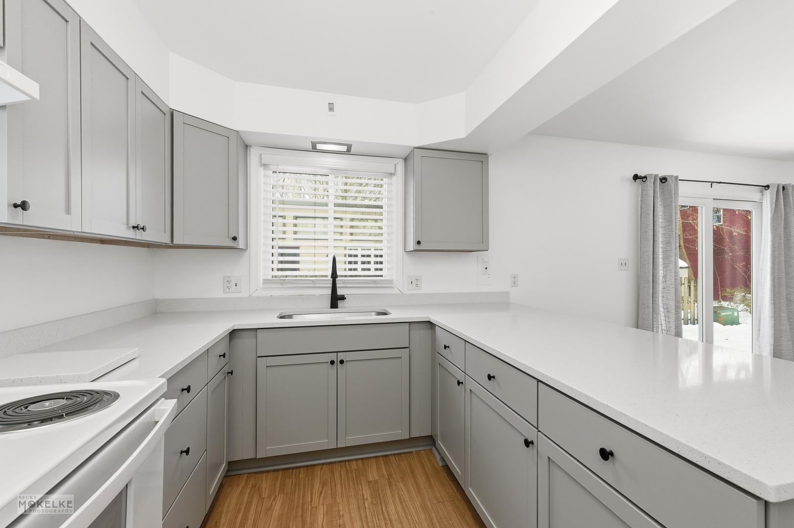 105 W Somonauk Street