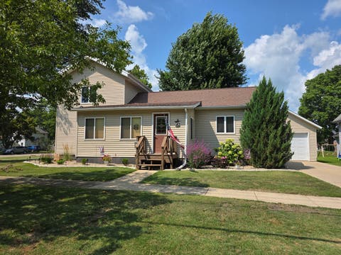 Photo of 312 W 6th Street, Prophetstown, IL 61277 (MLS # 12711538)