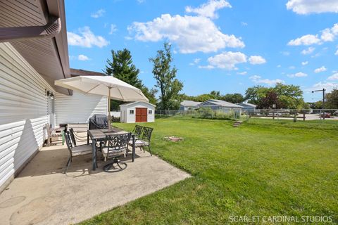 Tiny photo for 6805 Westmoreland Drive, Woodridge, IL 60517 (MLS # 12442343)