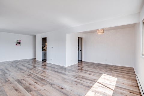 Tiny photo for 1313B S Rebecca Road #210, Lombard, IL 60148 (MLS # 12705583)