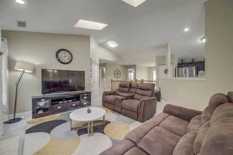 Tiny photo for 2481 Stoughton Circle, Aurora, IL 60502 (MLS # 12467579)