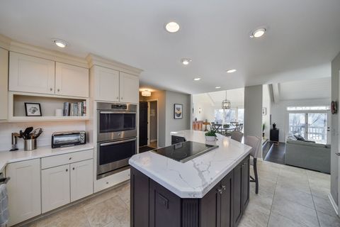 Tiny photo for 1907 Shoreline Drive, St. Charles, IL 60174 (MLS # 12559765)