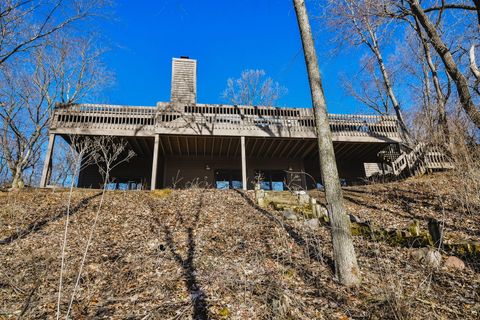 Tiny photo for 1907 Shoreline Drive, St. Charles, IL 60174 (MLS # 12559765)