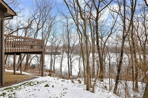 Tiny photo for 1907 Shoreline Drive, St. Charles, IL 60174 (MLS # 12559765)