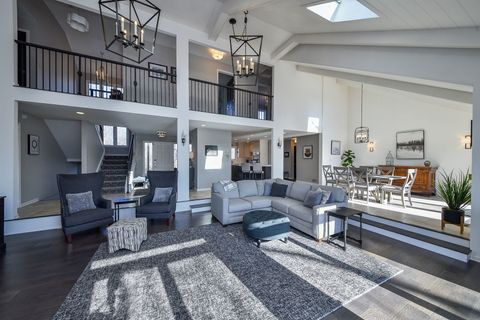 Tiny photo for 1907 Shoreline Drive, St. Charles, IL 60174 (MLS # 12559765)