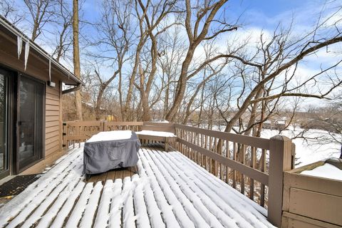 Tiny photo for 1907 Shoreline Drive, St. Charles, IL 60174 (MLS # 12559765)