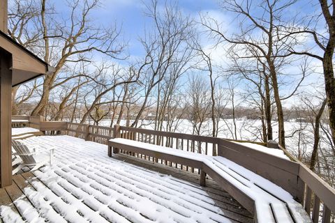 Tiny photo for 1907 Shoreline Drive, St. Charles, IL 60174 (MLS # 12559765)