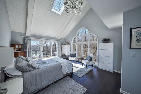 Tiny photo for 1907 Shoreline Drive, St. Charles, IL 60174 (MLS # 12559765)