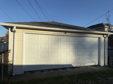 Tiny photo for 7814 Major Avenue, Burbank, IL 60459 (MLS # 12448031)